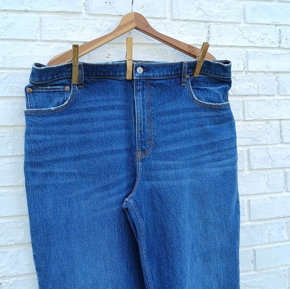 Abercrombie & Fitch The Ankle Straight Ultra Highrise - Picture 3 of 7